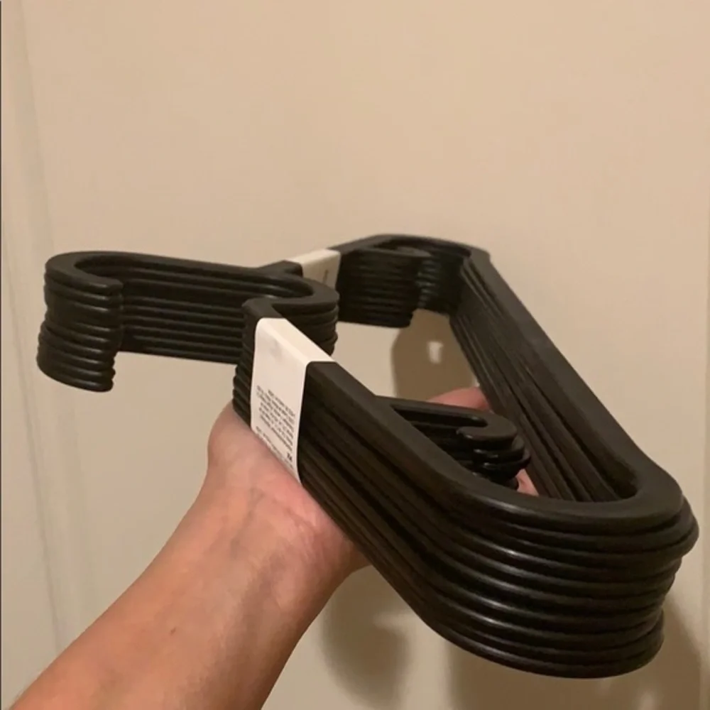 Set of 10 IKEA hangers plastic Closet organizing spring cleaning new & sturdy